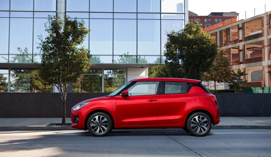  Suzuki Swift 2017 года  (WW) (фото 7 из 101)